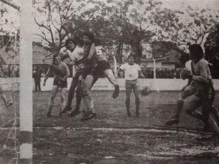 San Martin de Burzaco vs. Alem