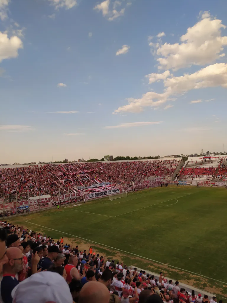 Brown de Adrogué VS. Morón